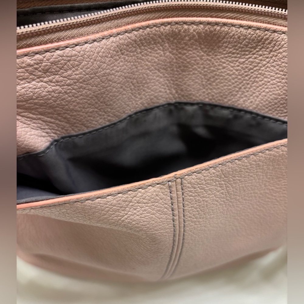 Fossil Blush Pink Leather Crossbody Bag - Picture 4 of 9